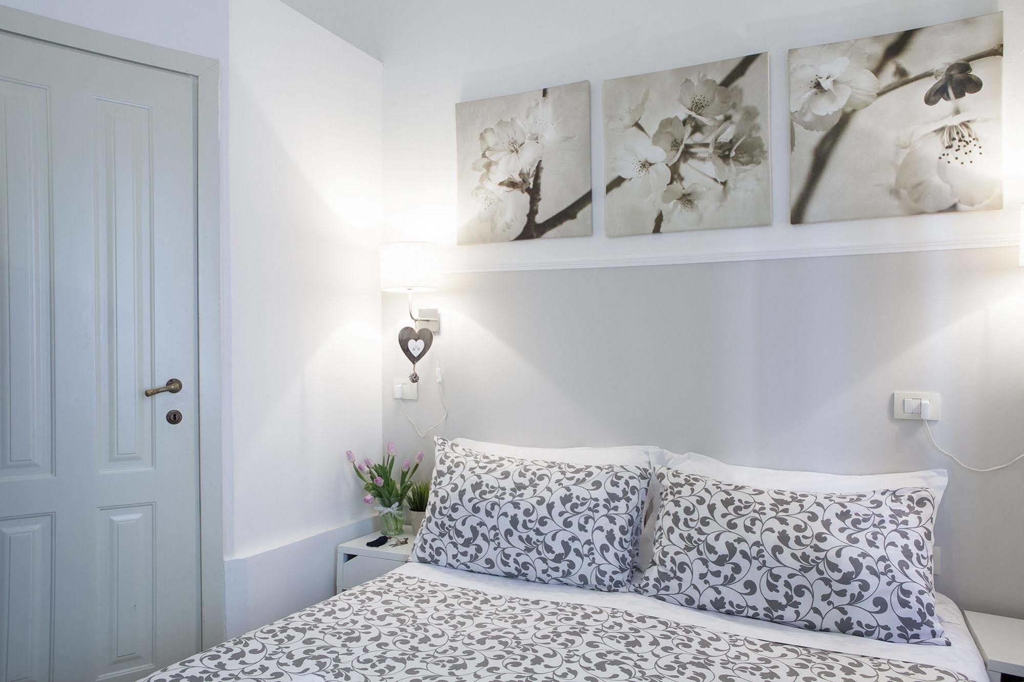 Piccarda Bed And Breakfast Florence Exterior photo